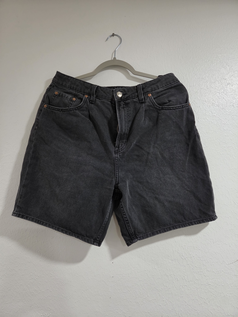 Classic High-Rise Black Denim Women's Shorts